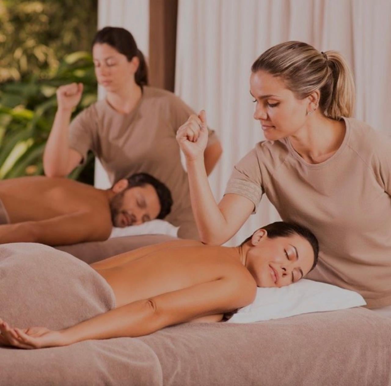 Curadoria de experiências · massagens